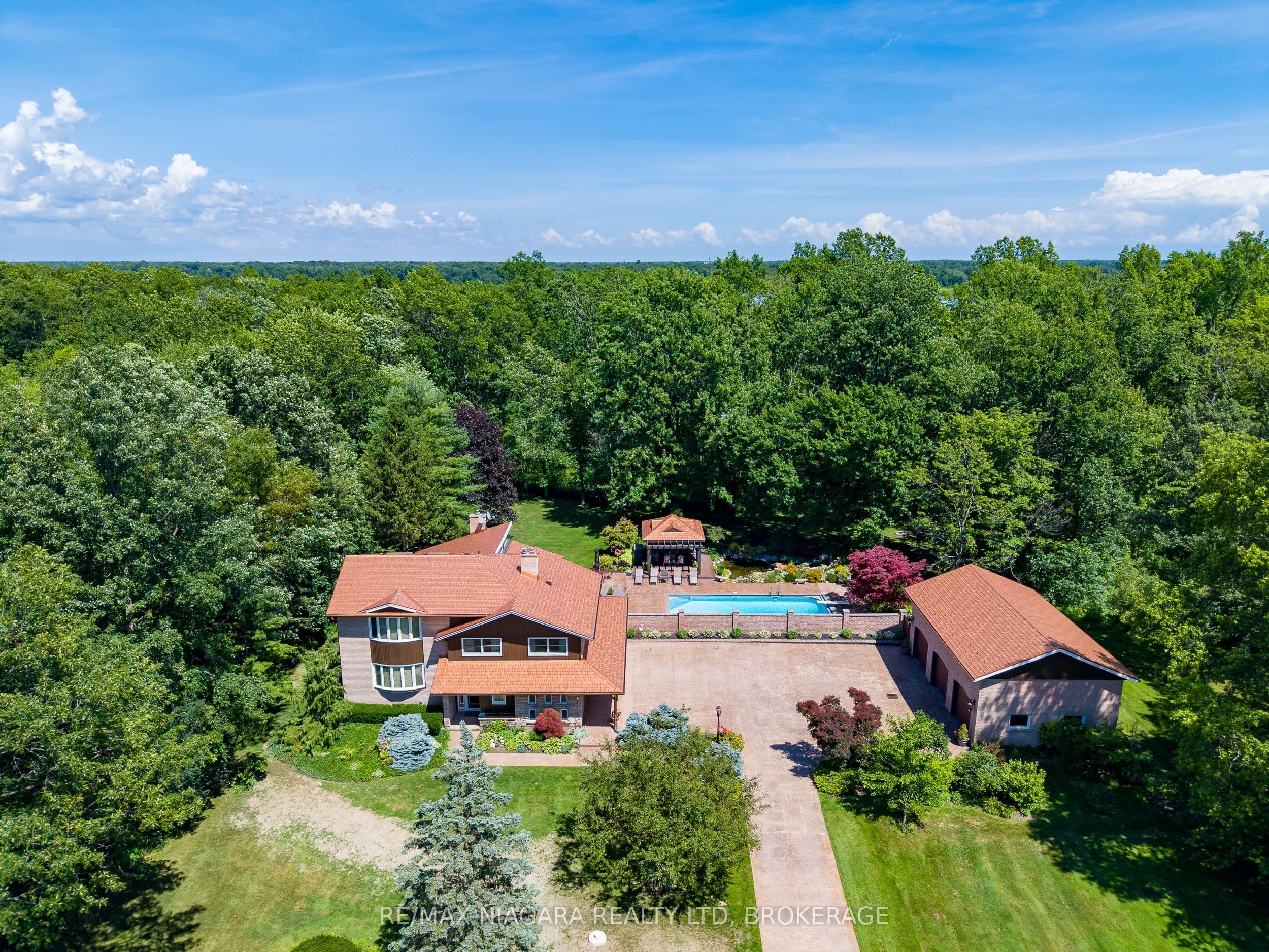 2187 Miller Road photo 1