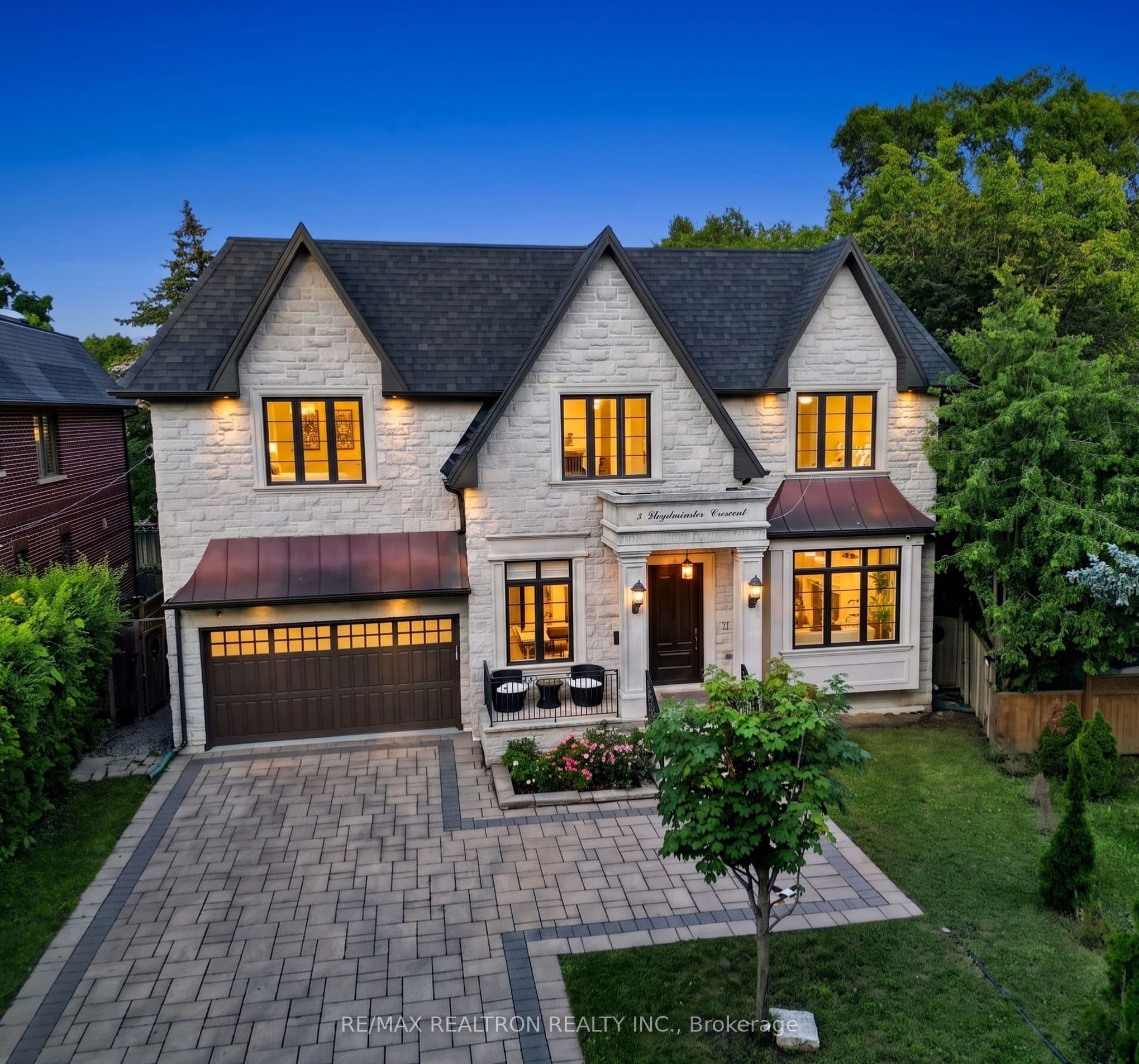 5 Lloydminster Crescent photo 1