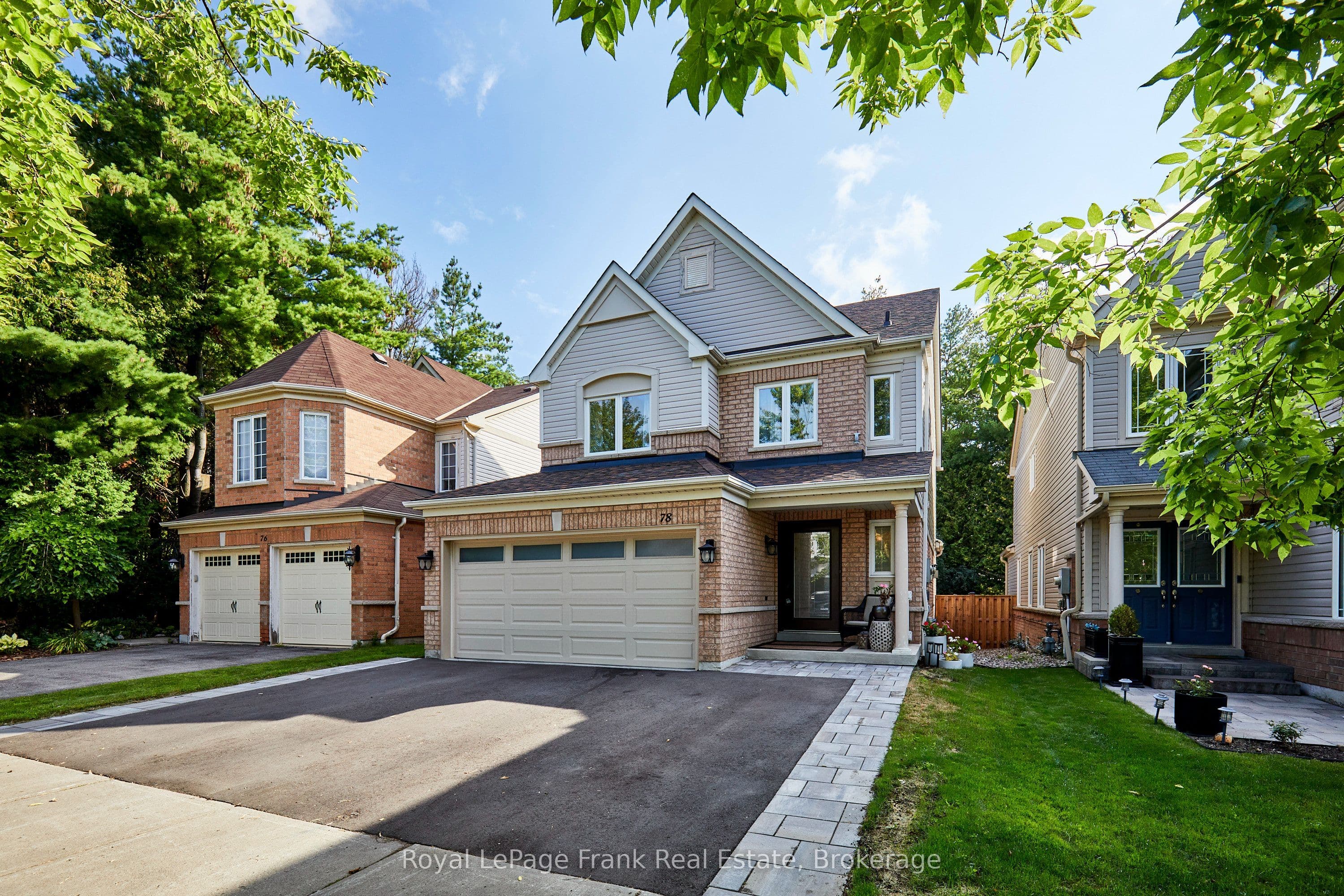 78 Beachgrove Crescent photo 1