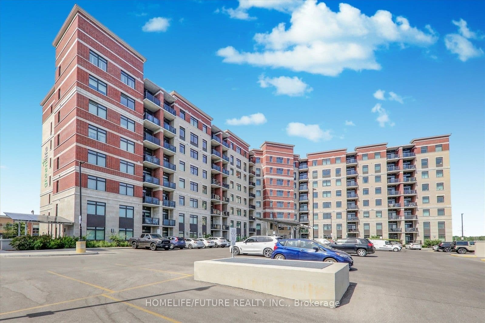Unit 717 39 New Delhi Drive photo 1
