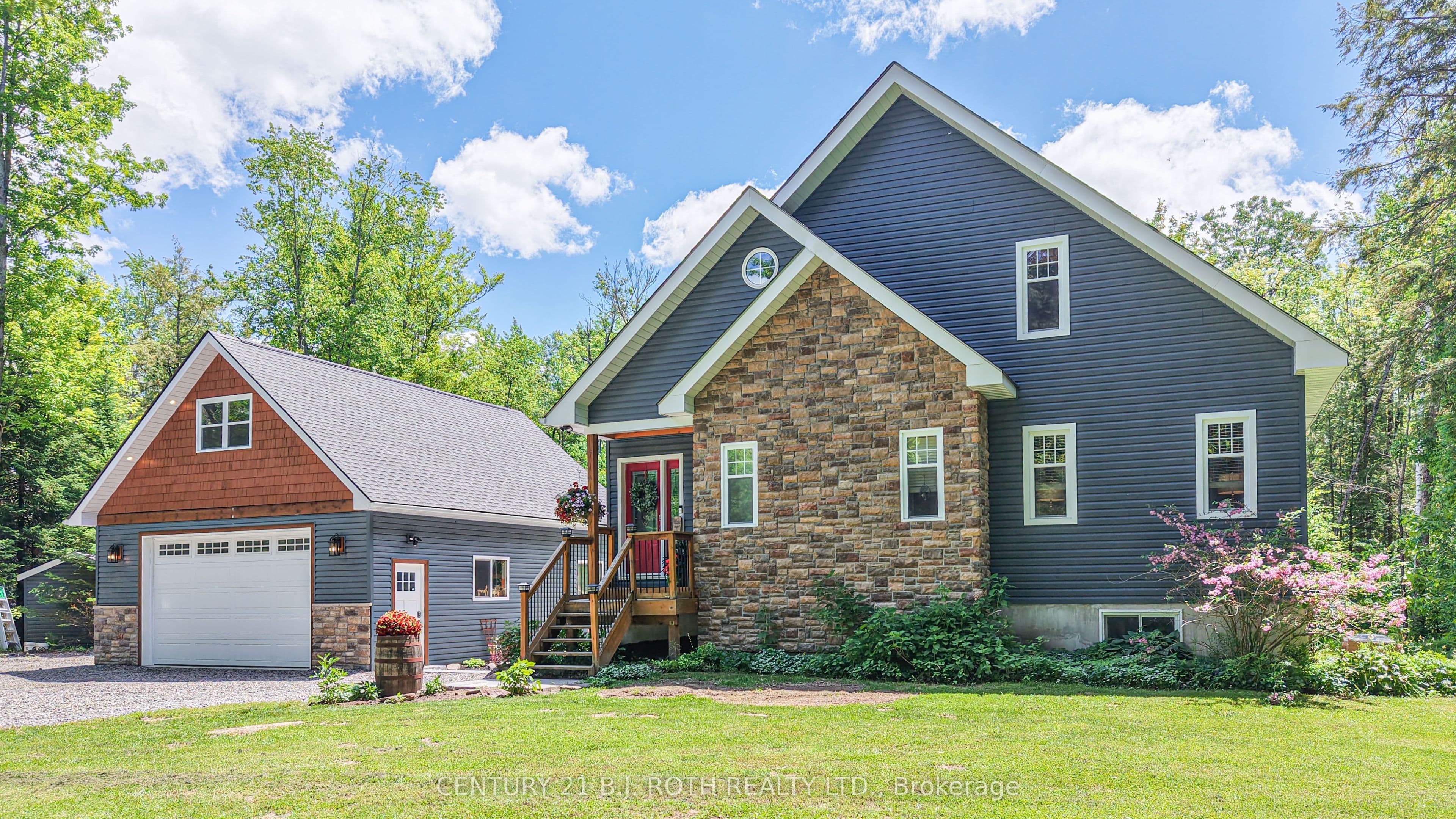 2833 Switch Road photo 1