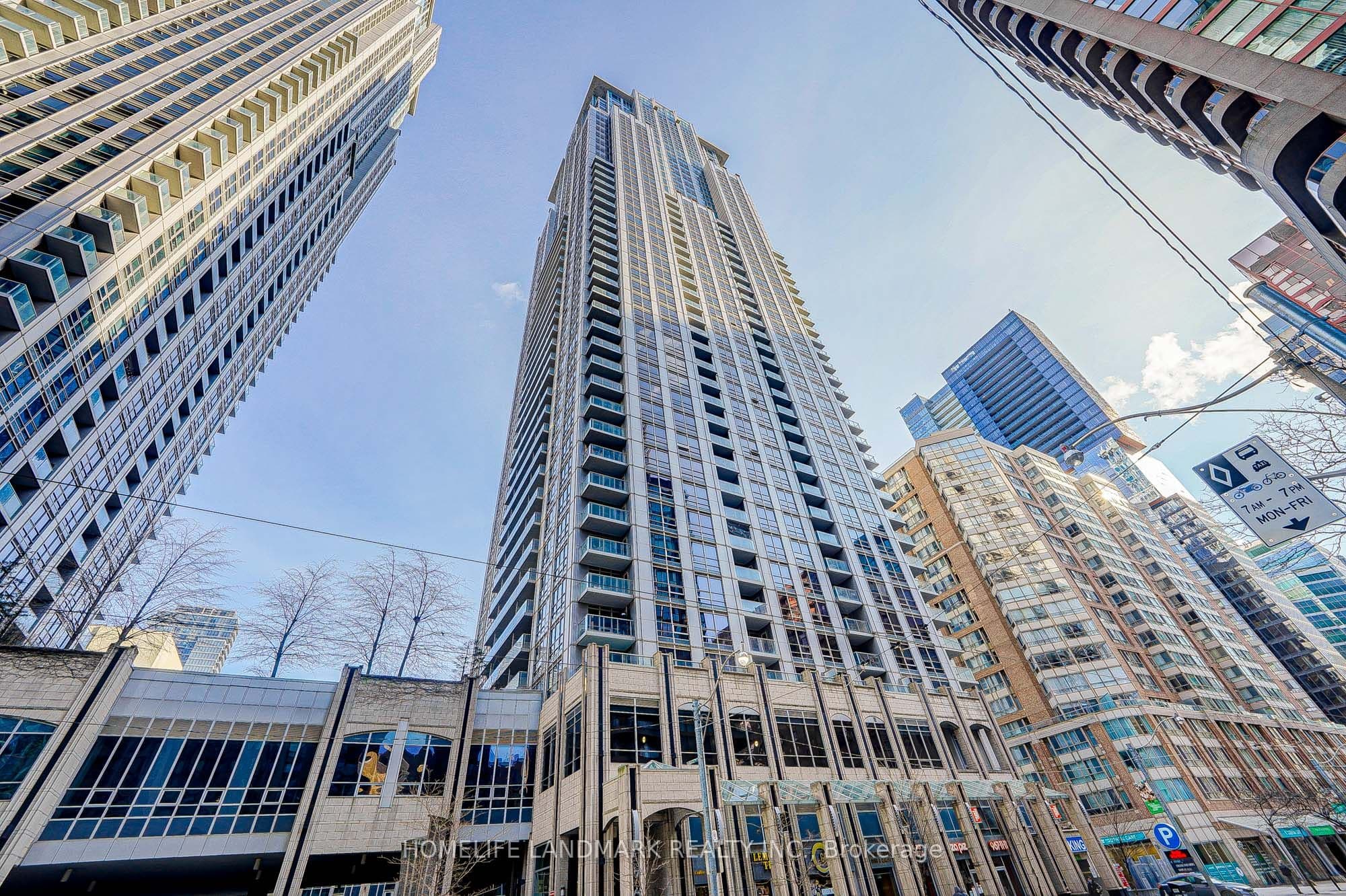 Unit 510 761 Bay Street photo 1