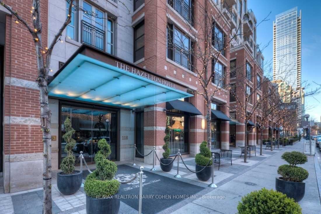 Unit 703 118 Yorkville Avenue photo 1