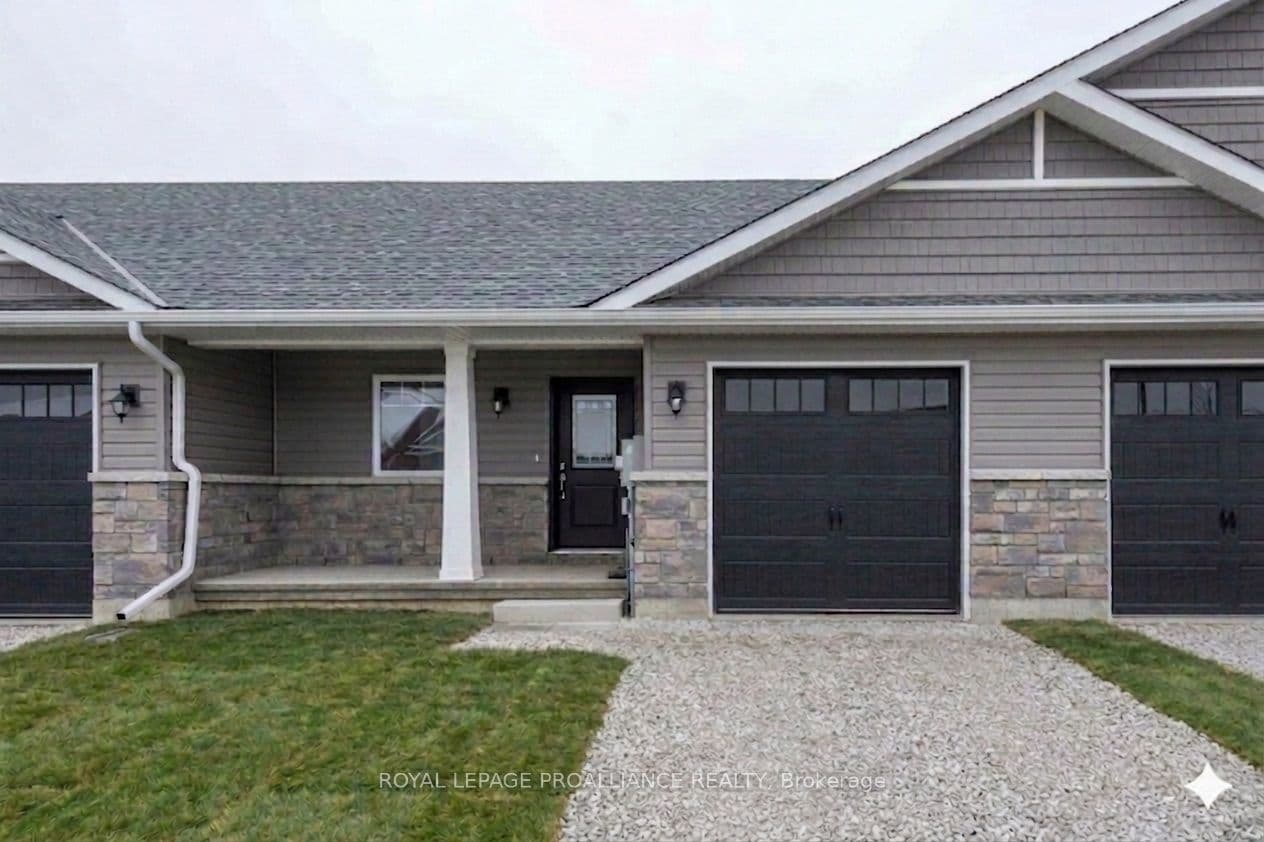 119 Farrington Crescent photo 1