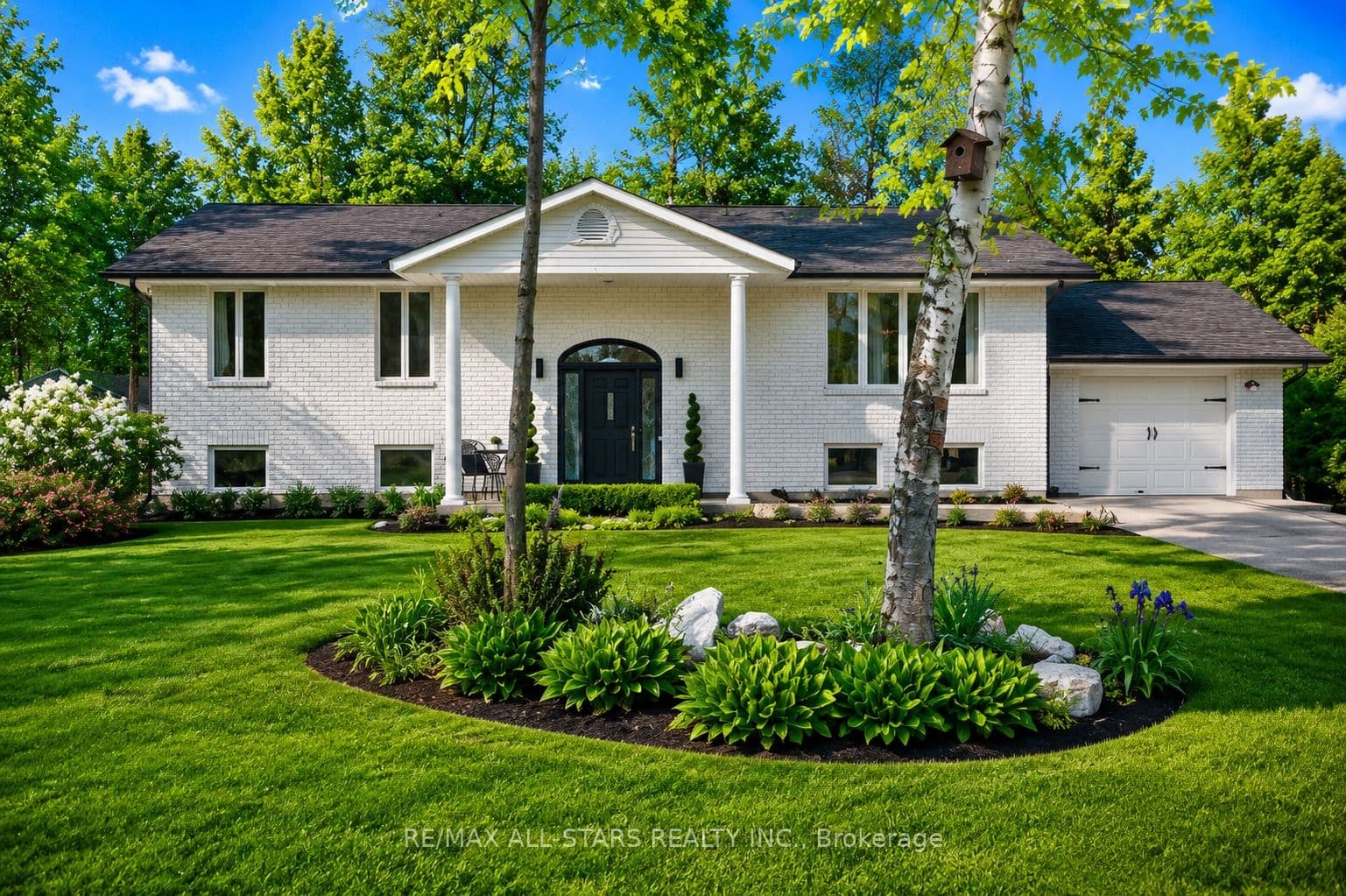 127 Pinecrest Road photo 1
