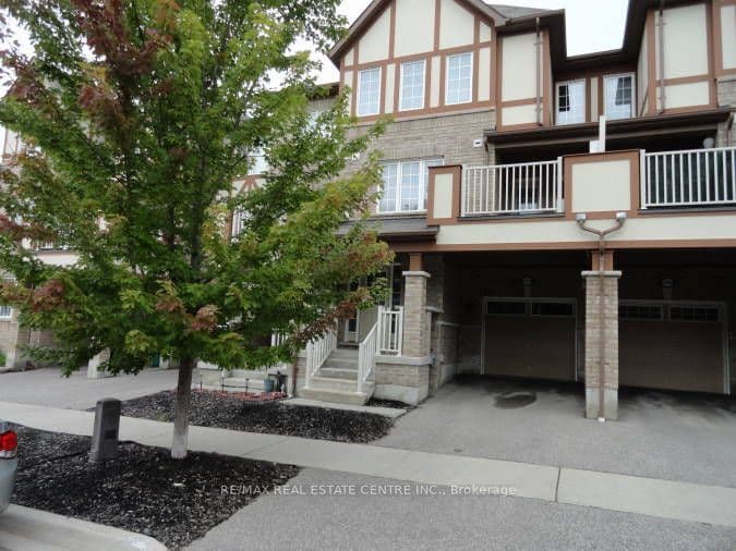 1084 Silk Street photo 1