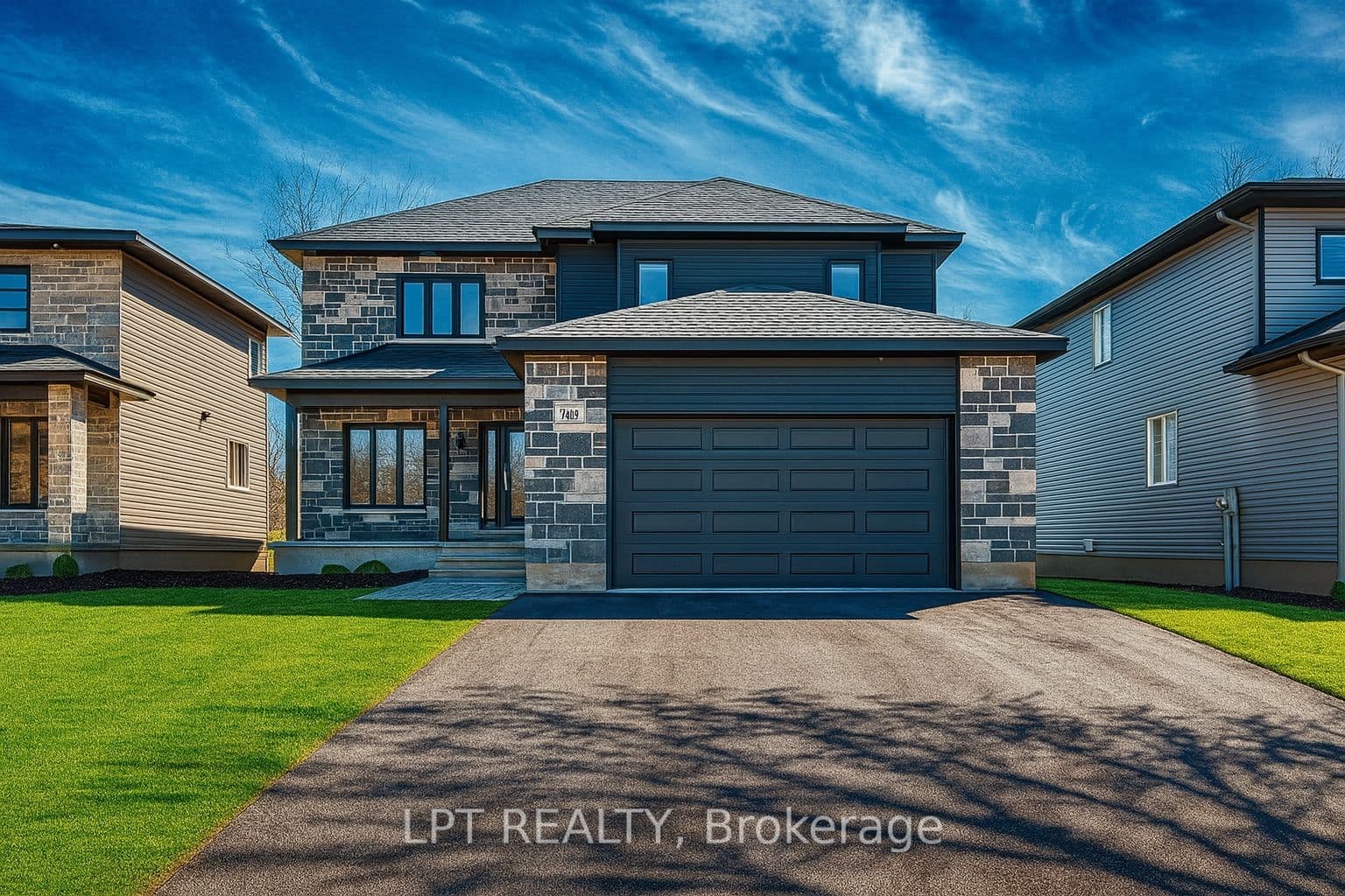 877 Oceane Street photo 1