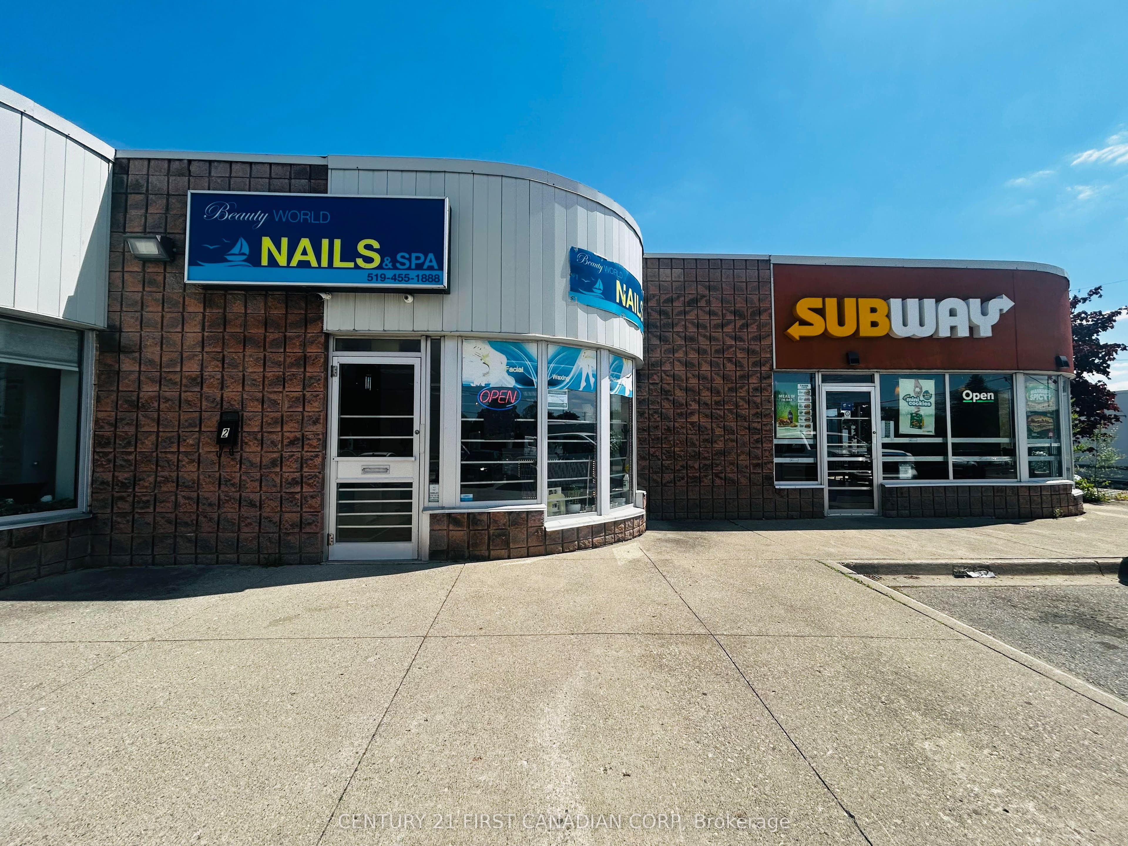 Unit 2 1379 Dundas Street photo 1