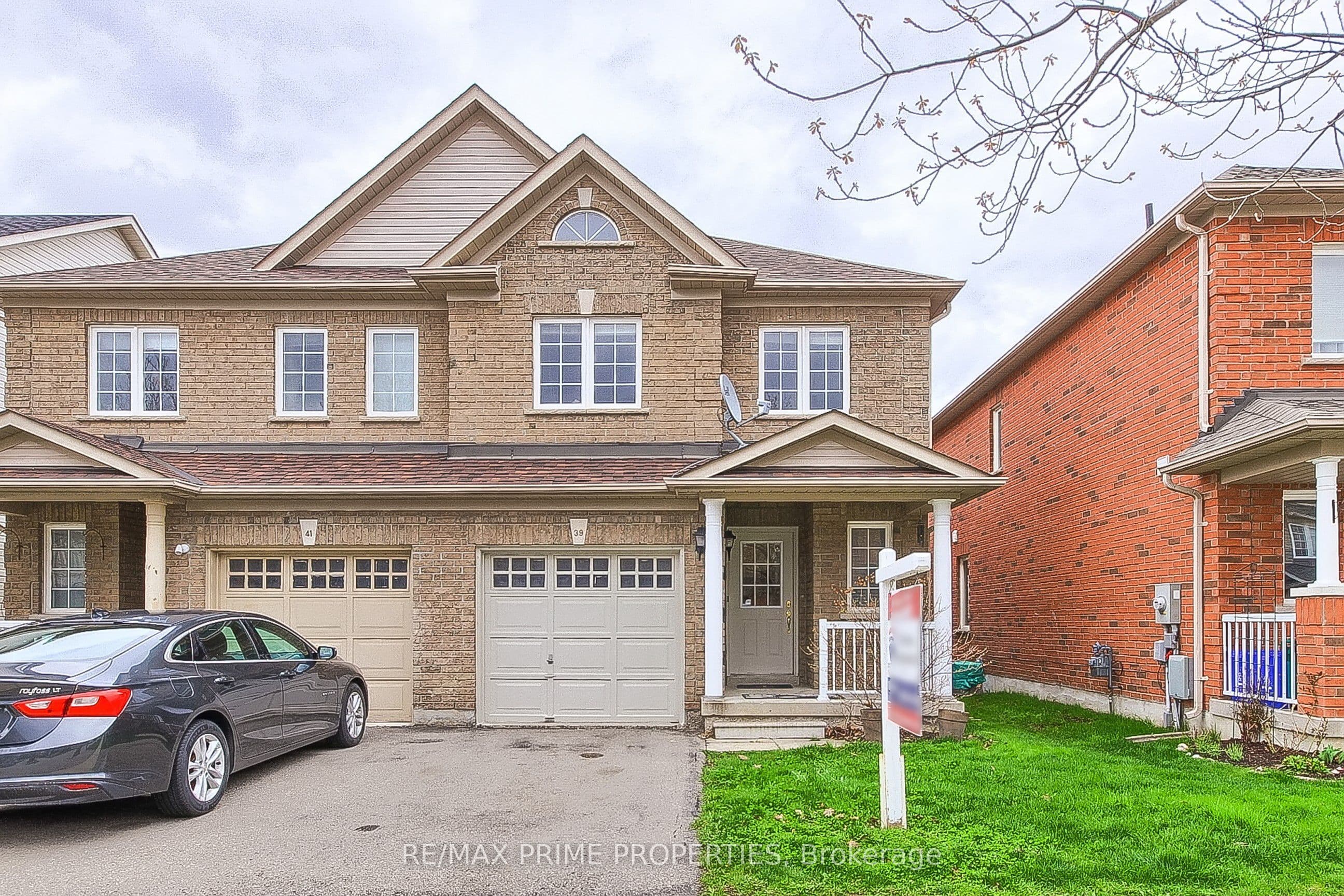 39 Laurendale Avenue photo 1