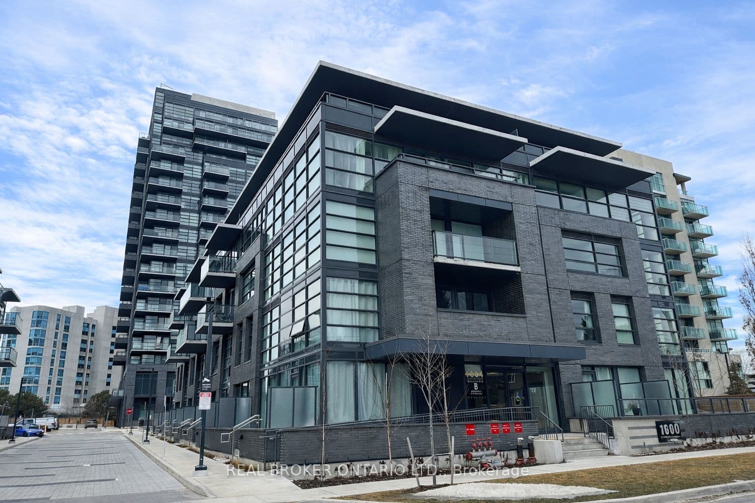 Unit 416 B 1604 Charles Street photo 1