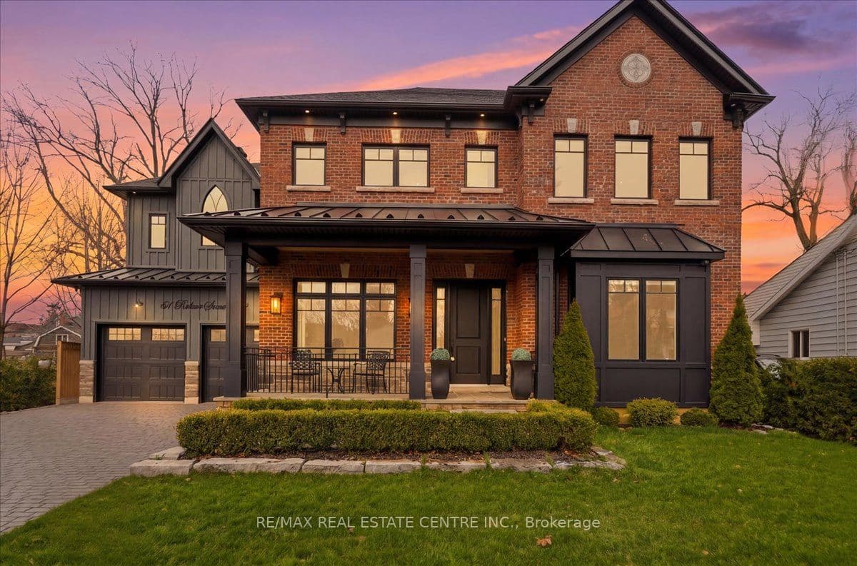 67 Robert Street photo 1