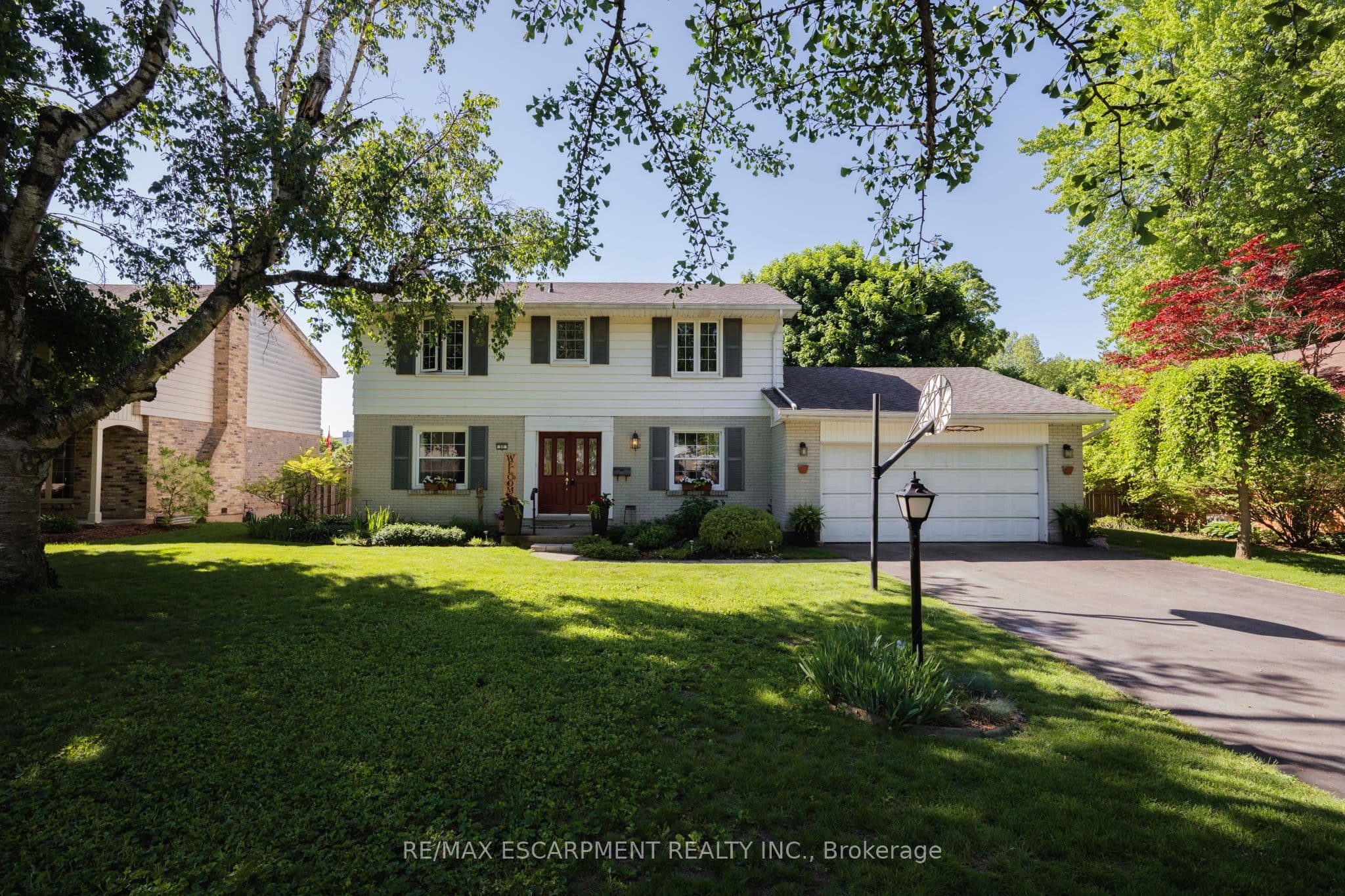 50 Queen Mary Crescent photo 1