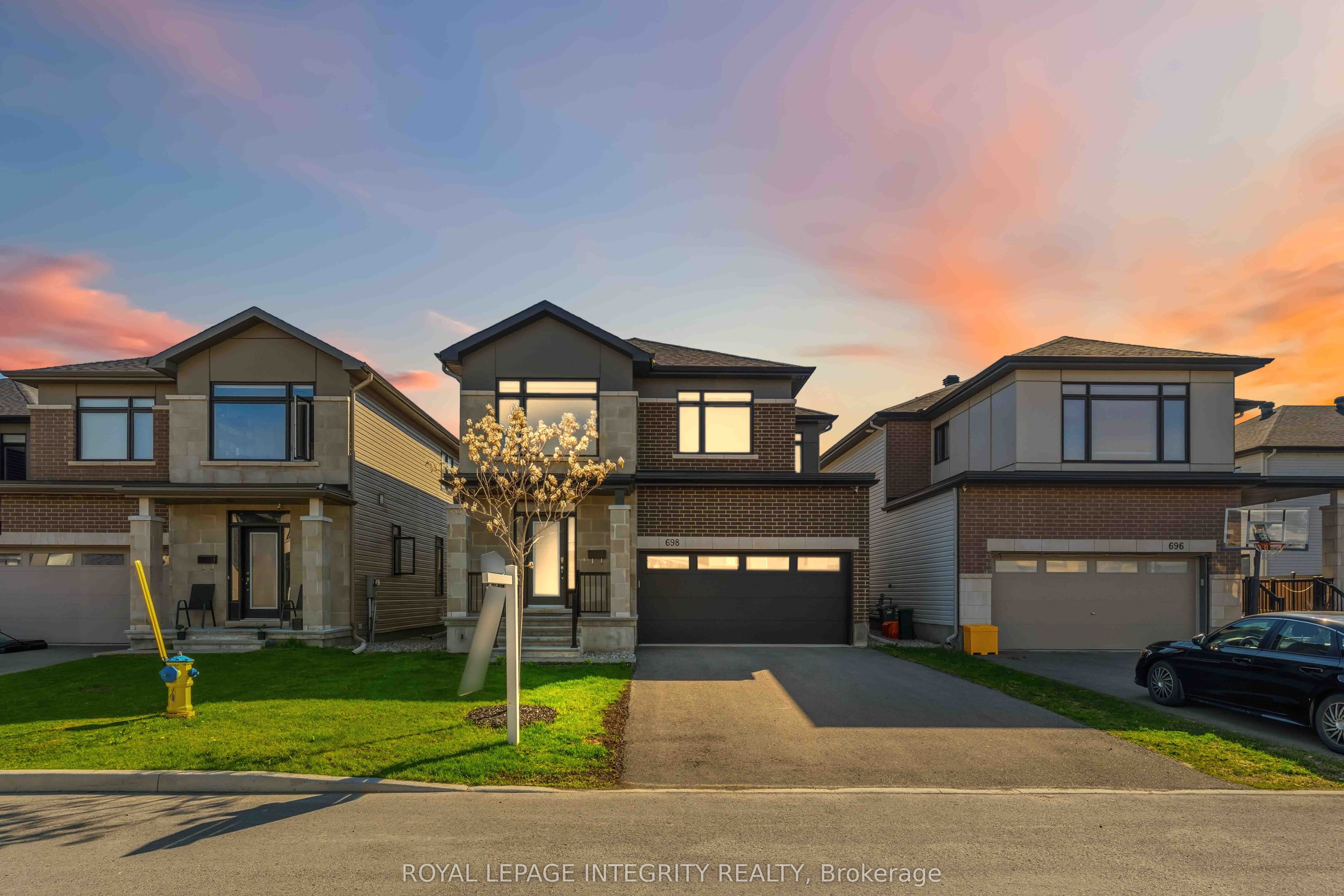 698 Odyssey Way photo 1