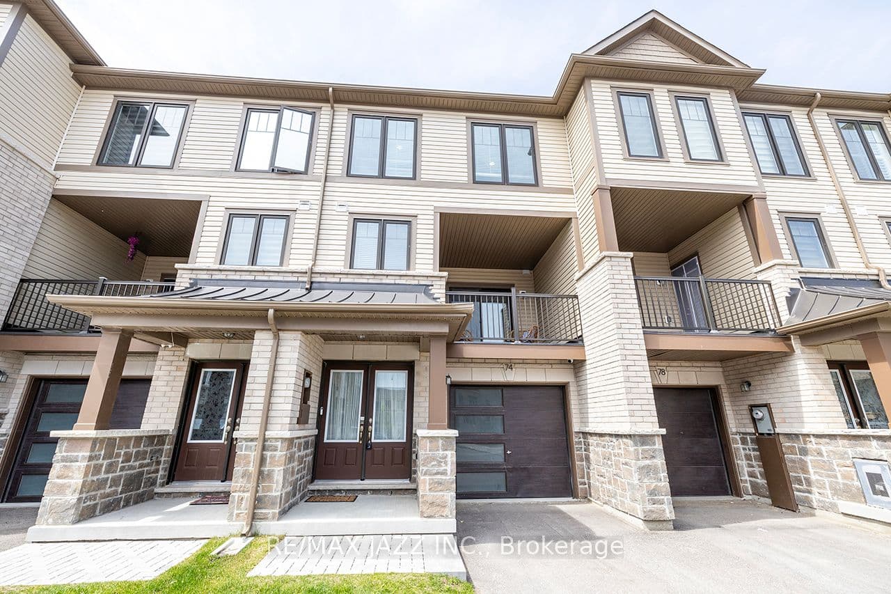 74 Ambereen Place photo 1
