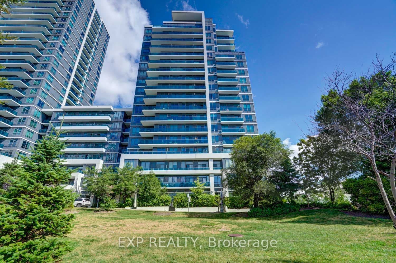 Unit 619 7167 Yonge Street photo 1