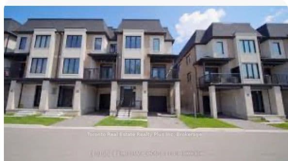 Unit 10 51 Sparrow Avenue photo 1