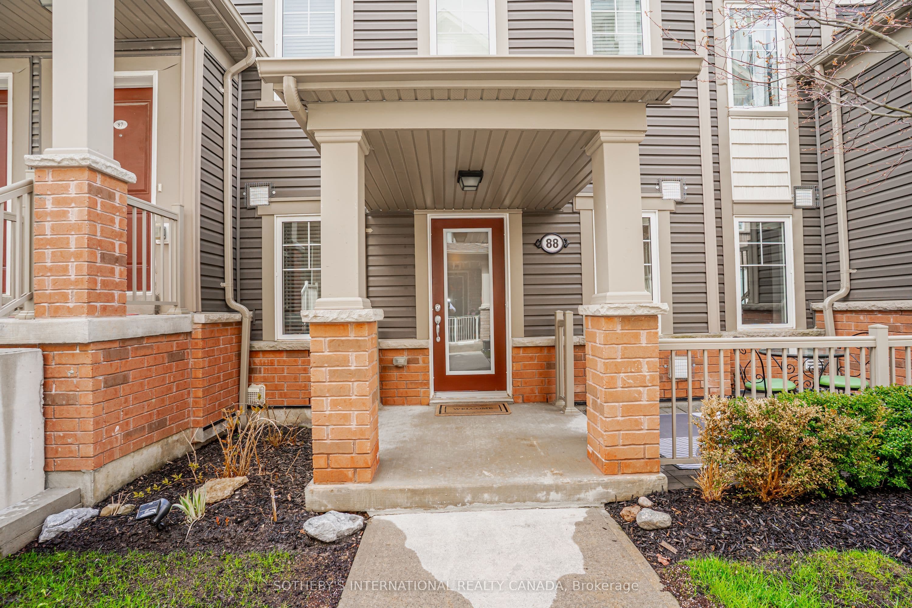 Unit 88 2500 Hill Rise Court photo 1