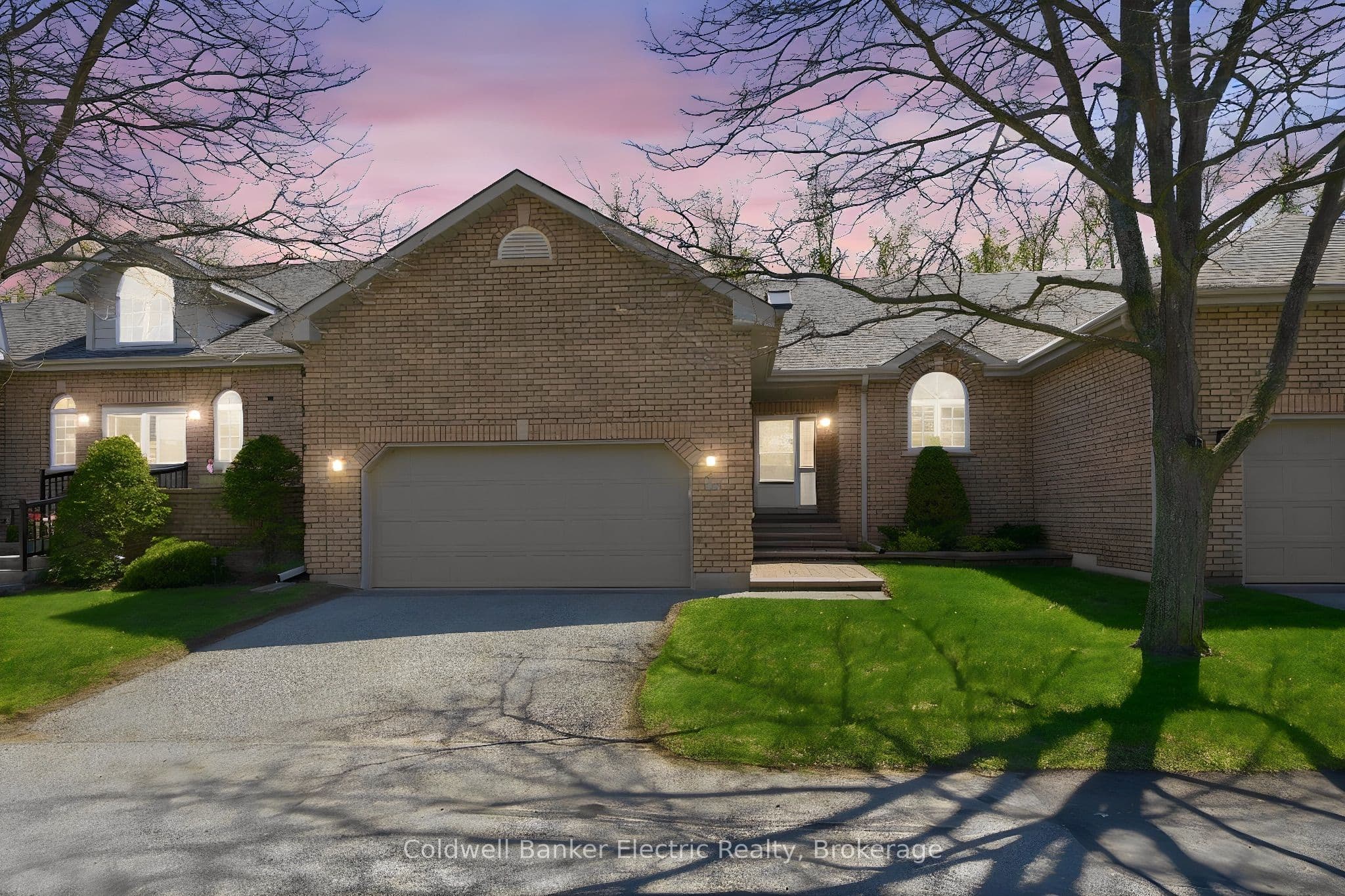 Unit 40 300 Franmor Drive photo 1