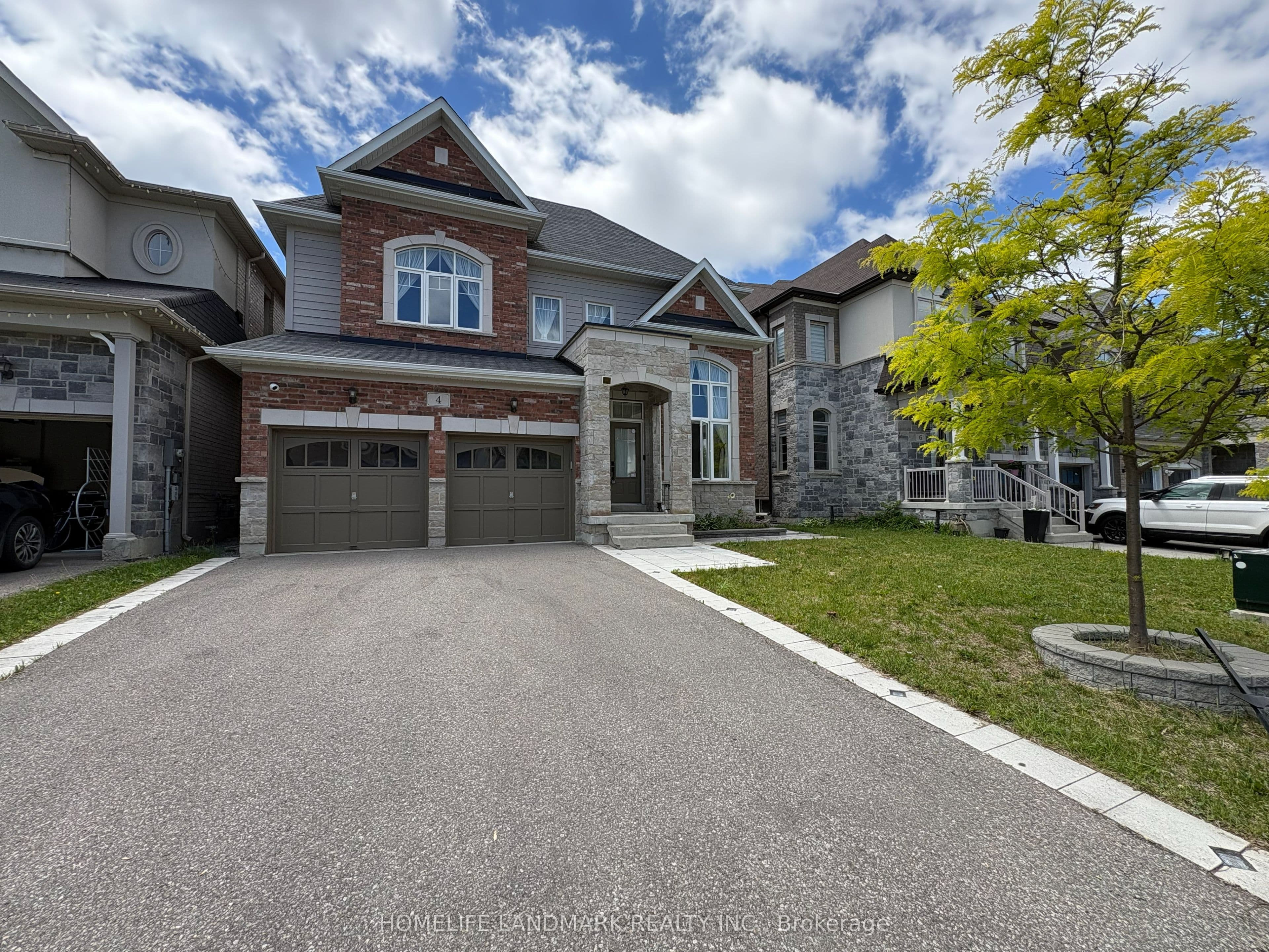 4 John Weddell Avenue photo 1
