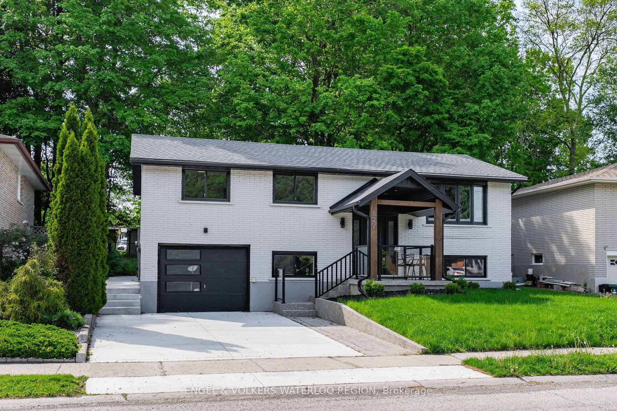 627 Glen Forrest Boulevard photo 1
