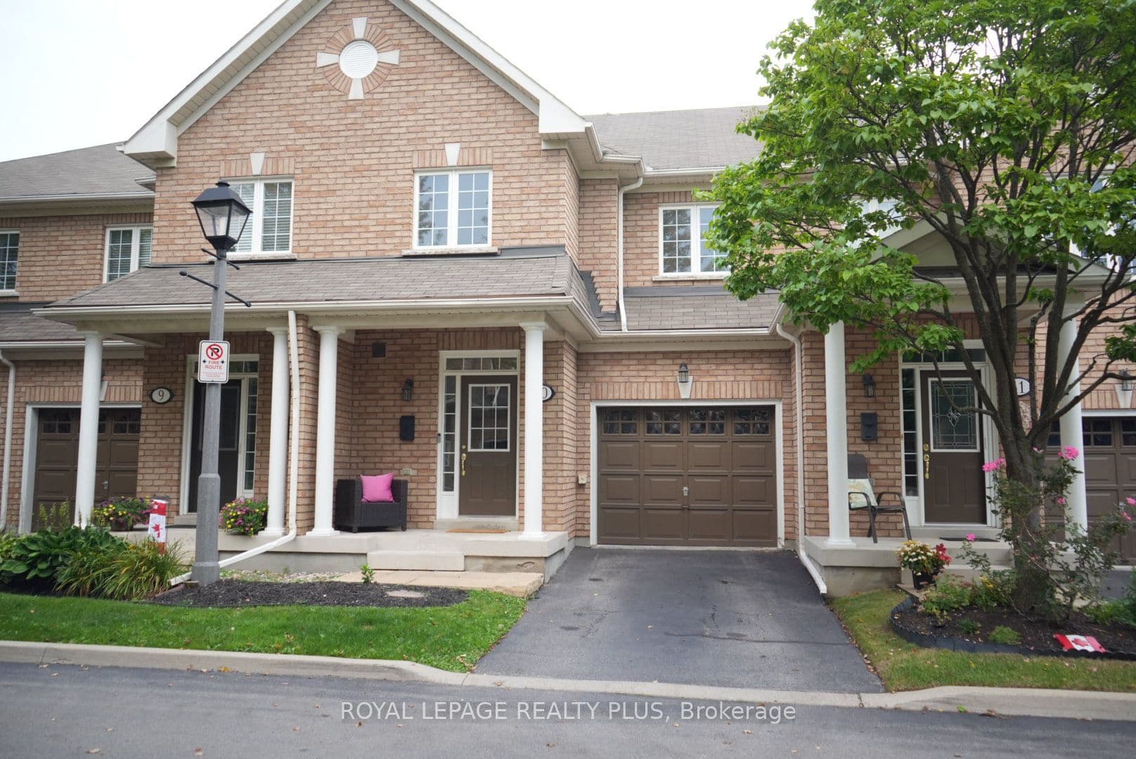 Unit 10 2410 Woodward Avenue photo 1