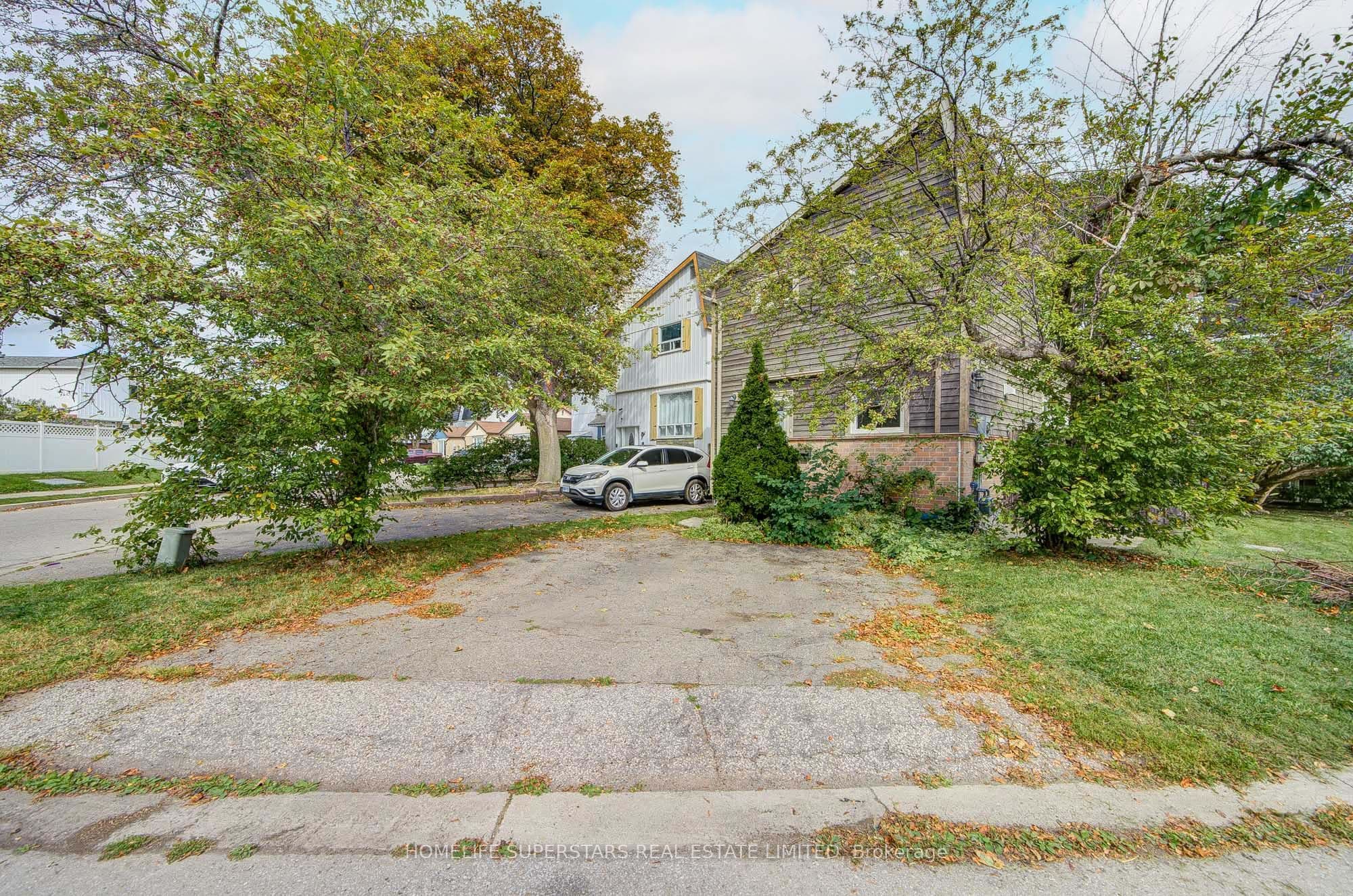50 Hoskins Square photo 1