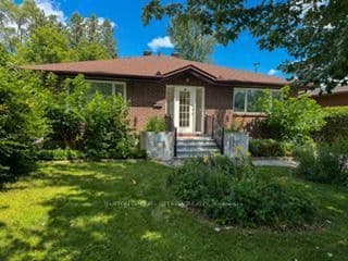 767 Claude Street photo 1