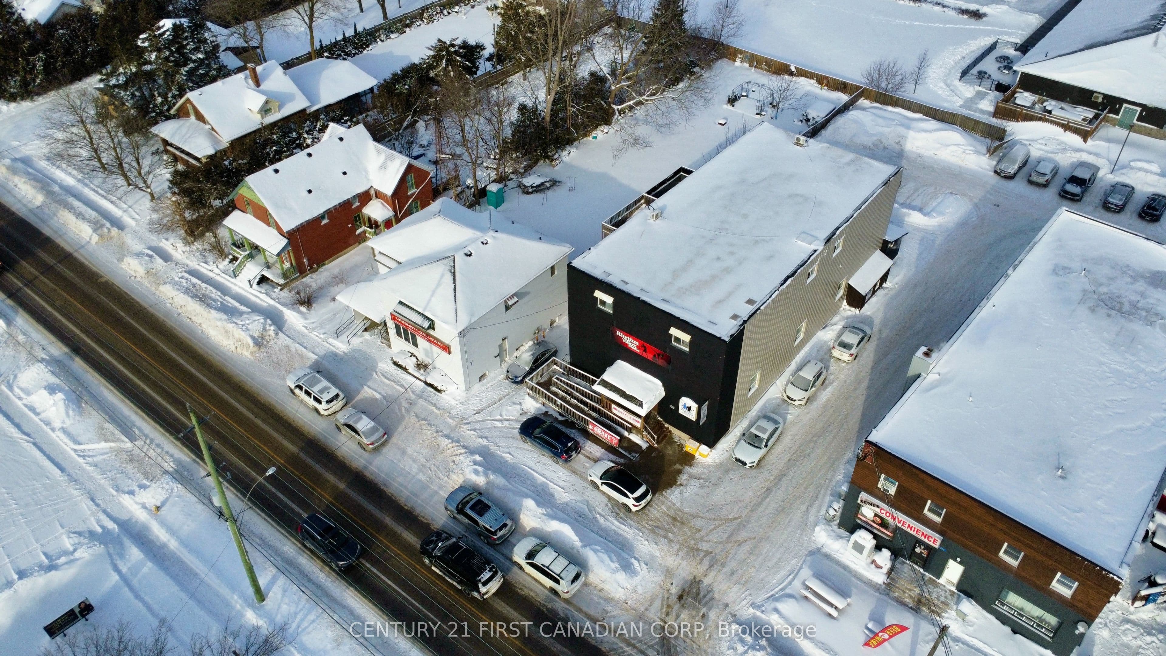 13274 Ilderton Road photo 1