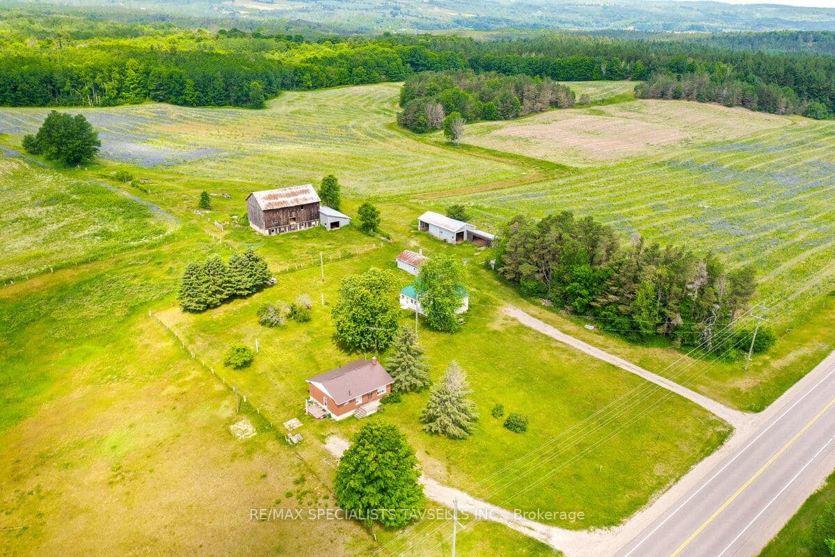 938198 Airport Road photo 1