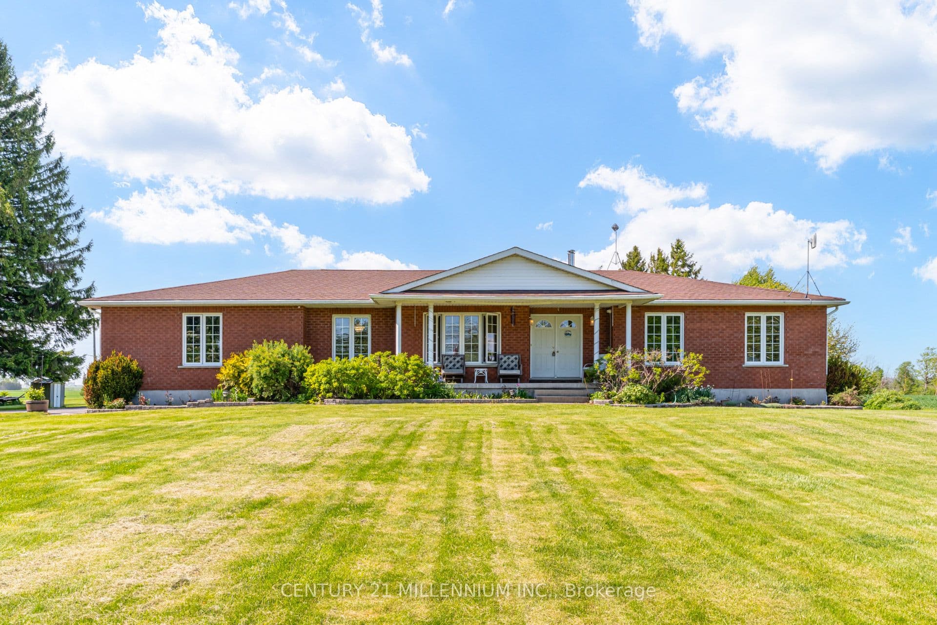 402047 County Rd 15 N/A photo 1