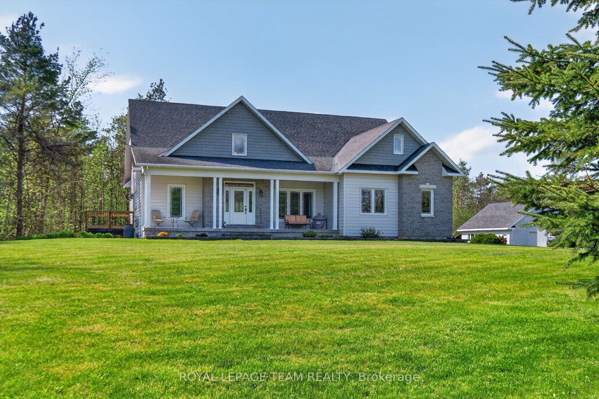 188 Glen Isle Road photo 1