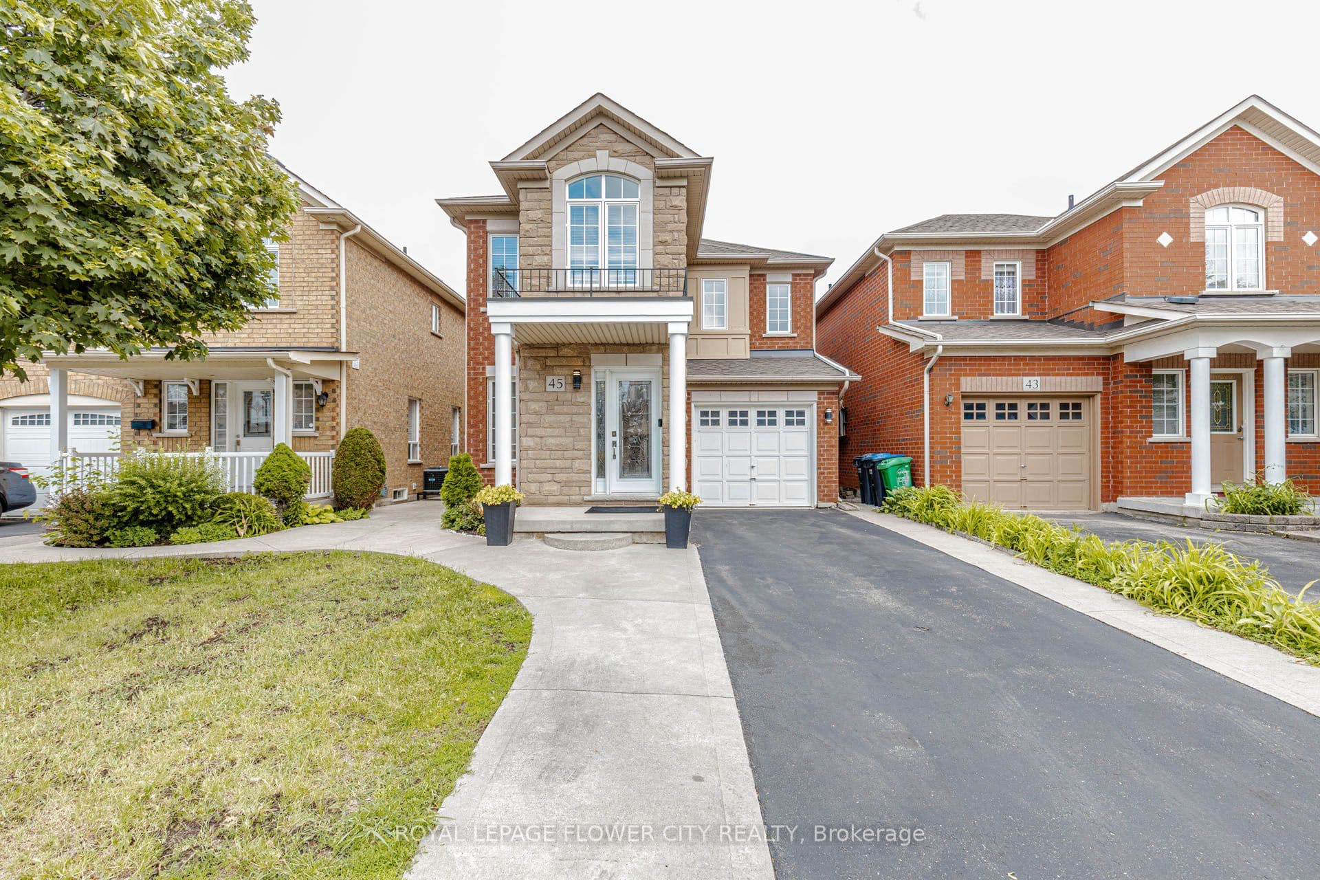 45 Penbridge Circle photo 1