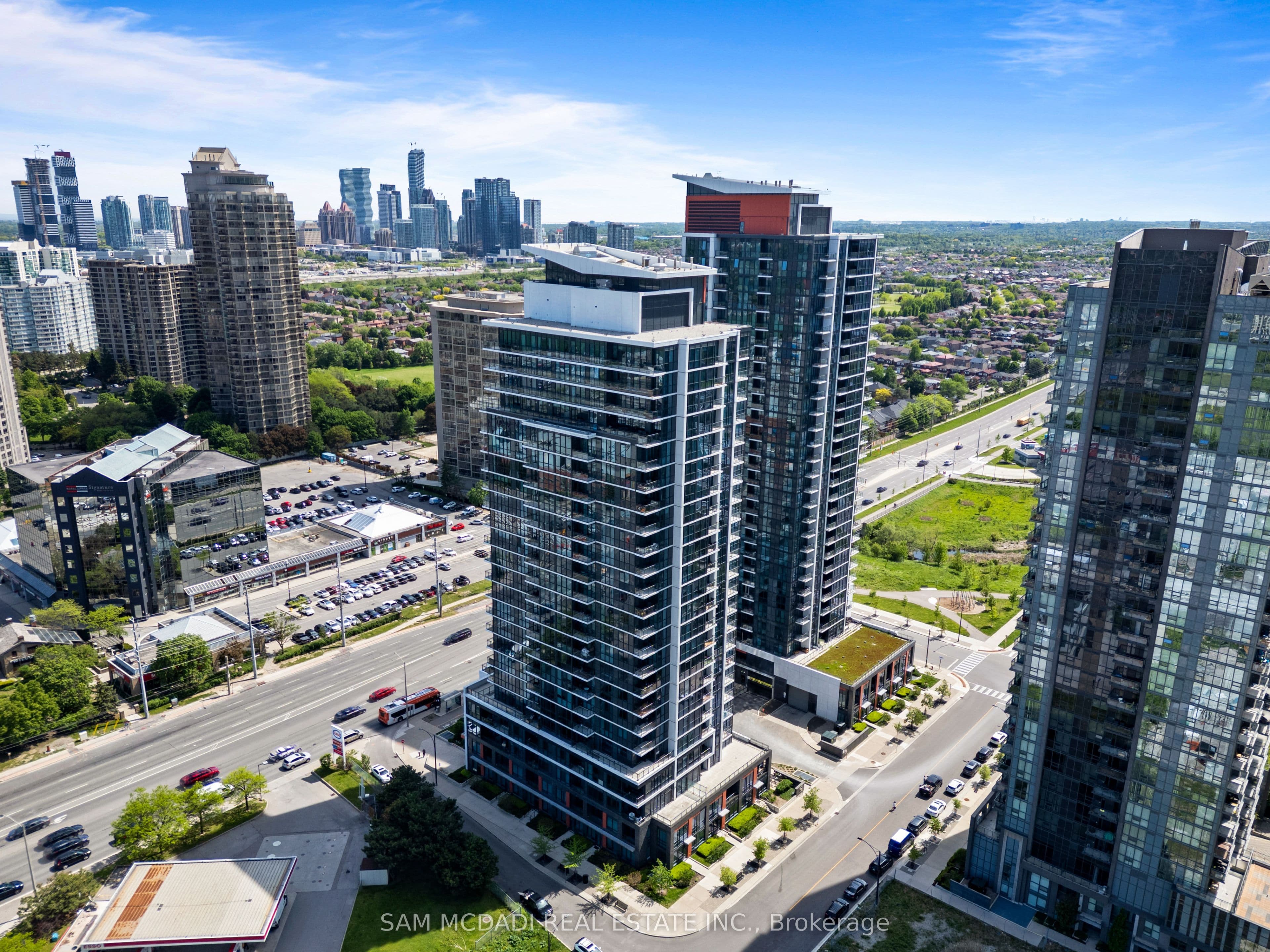 Unit 1602 55 Eglinton Avenue photo 1